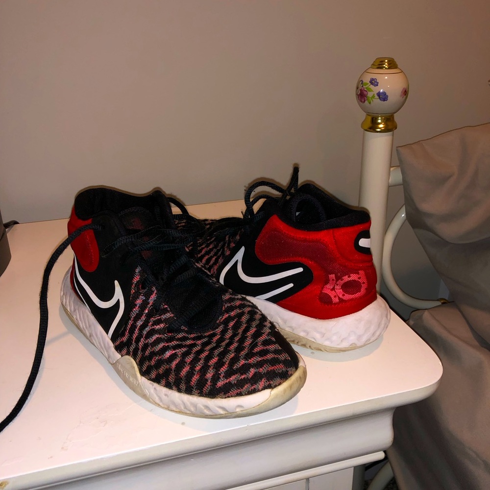Kids Nike Kevin Durant Basketball Shoes